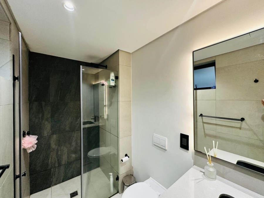 1 Bedroom Property for Sale in De Waterkant Western Cape